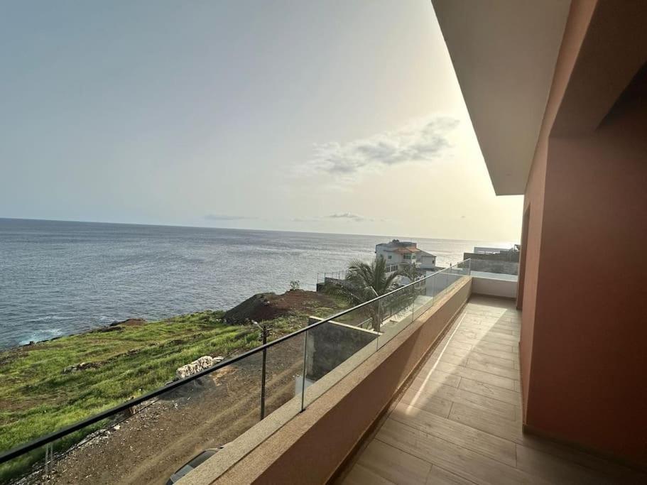 פראייה Ocean Mirror Apartment מראה חיצוני תמונה