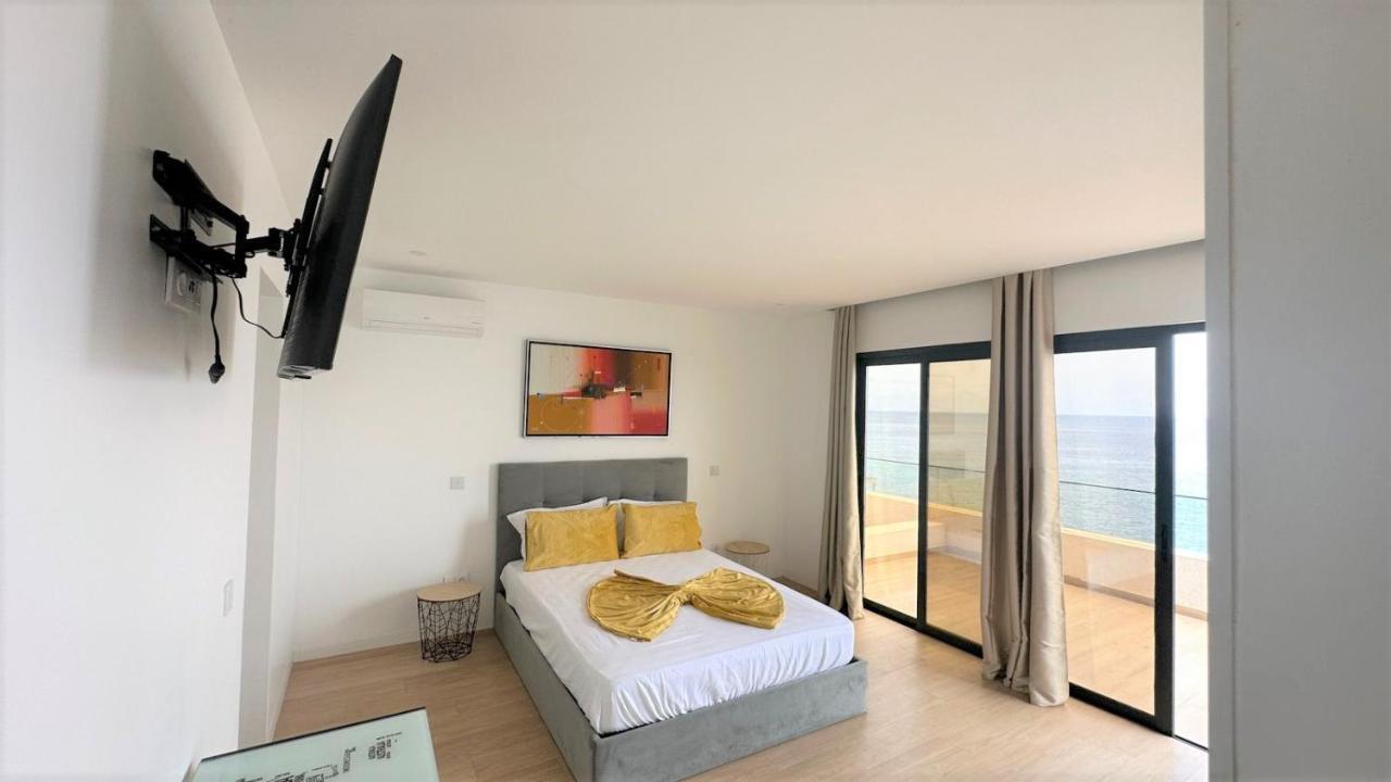 פראייה Ocean Mirror Apartment מראה חיצוני תמונה