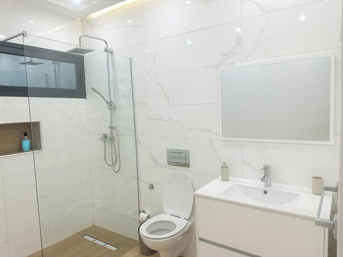 פראייה Ocean Mirror Apartment מראה חיצוני תמונה