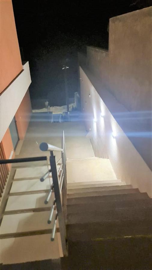 פראייה Ocean Mirror Apartment מראה חיצוני תמונה